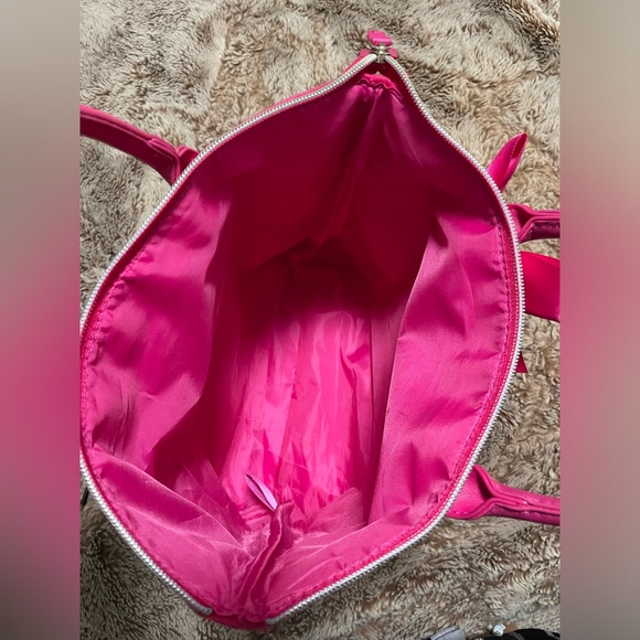 Is Valarie !!pink Velvet Juicy Couture Convertible Backpack Purse With Bow 💗 - Picture 5 of 8